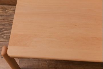 中古　飛騨産業　キツツキ　kids furniture　KF152TB　ビーチ材　キッズスタッキングテーブル(キャスター付きテーブル)(R-038401)