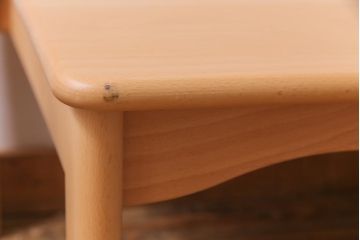 中古　飛騨産業　キツツキ　kids furniture　KF151TB　ビーチ材　キッズスタッキングテーブル(キャスター付きテーブル)(R-038405)