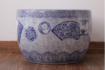 アンティーク雑貨　昭和初期　窓絵　細かな絵柄が趣深い瀬戸火鉢(R-038407)