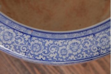 アンティーク雑貨　昭和初期　窓絵　細かな絵柄が趣深い瀬戸火鉢(R-038407)