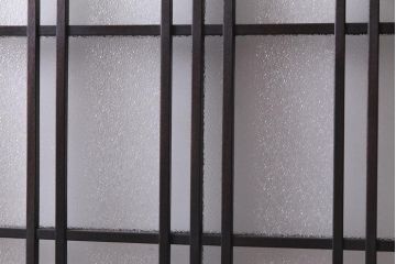 アンティーク建具　ダイヤガラス・当店オリジナルガラス入り　レトロな空間を彩るガラス戸2枚セット(引き戸、建具)(R-038414)