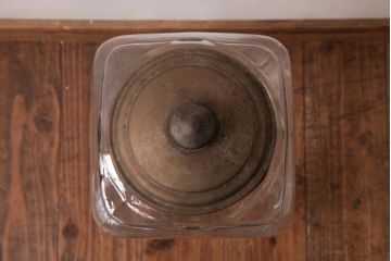 アンティーク雑貨　昭和レトロ　昔懐かしい雰囲気を演出するガラスビン(ガラス瓶、キャニスター)(R-038415)