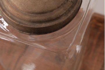 アンティーク雑貨　昭和レトロ　昔懐かしい雰囲気を演出するガラスビン(ガラス瓶、キャニスター)(R-038415)