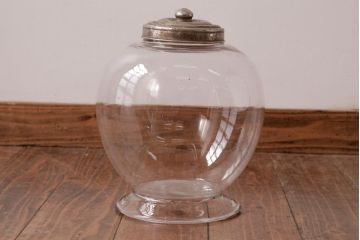 レトロ雑貨　昭和レトロ　ふっくらとしたフォルムが可愛らしい地球瓶(ガラス瓶、ガラスビン)(R-038416)