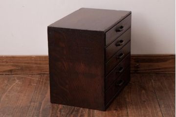 アンティーク家具　和製アンティーク　古い物ならではの風合いが魅力的な小引き出し(小物収納)(R-038418)
