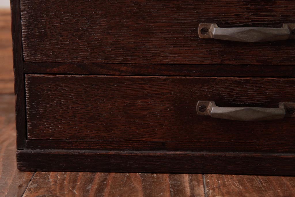 アンティーク家具　和製アンティーク　古い物ならではの風合いが魅力的な小引き出し(小物収納)(R-038418)