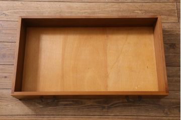 ヴィンテージ家具　北欧ビンテージ　すっきりとした佇まいが魅力のライティングビューロー(簿記机、在宅ワーク、在宅用デスク)(R-038426)