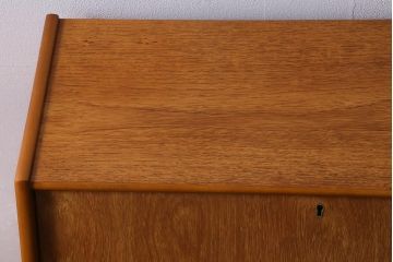 ヴィンテージ家具　北欧ビンテージ　すっきりとした佇まいが魅力のライティングビューロー(簿記机、在宅ワーク、在宅用デスク)(R-038426)