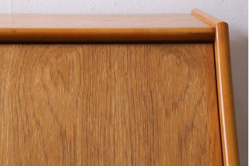 ヴィンテージ家具　北欧ビンテージ　すっきりとした佇まいが魅力のライティングビューロー(簿記机、在宅ワーク、在宅用デスク)(R-038426)