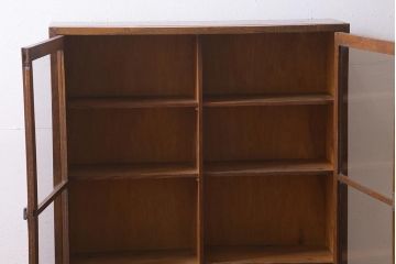 アンティーク家具　昭和初期　三方栗材　味わいのある木味が魅力のレトロな引き出し付き本箱(ブックケース、収納棚)(R-038431)