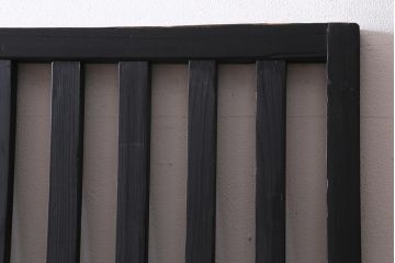 アンティーク建具　ペイント　風情を感じさせる和モダンな縦格子戸1枚(建具、はめ殺し、DIY)(R-038436)