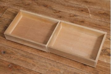 【簡易リペア限定品】レトロ家具　昭和レトロ　ダイヤガラス入り　古い木の落ち着いた雰囲気が魅力のブックケース(本棚、本箱)(R-038442)