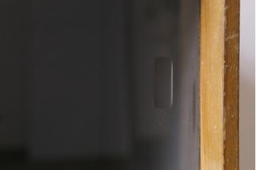 【簡易リペア限定品】レトロ家具　昭和レトロ　ダイヤガラス入り　古い木の落ち着いた雰囲気が魅力のブックケース(本棚、本箱)(R-038442)