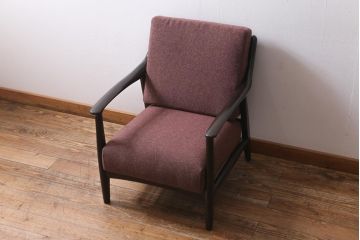 ビンテージ家具　松本民芸家具　#300型曲肘布張イス　シックな雰囲気が魅力の1人掛けソファ(1Pソファ)(R-038444)