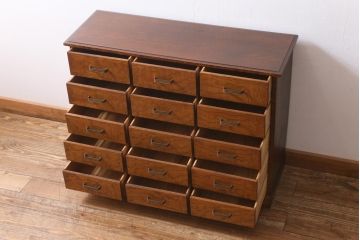 アンティーク家具　和製アンティーク　昭和初期　タモ材　上質なつくりのチェスト(引き出し)(R-038448)