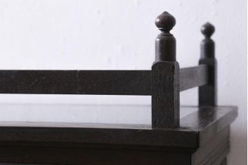 アンティーク家具　和製アンティーク　大正昭和初期　天枠付き!　大正ロマンスタイルにおすすめの薄型ガラスケース(ショーケース、陳列棚)(R-038449)