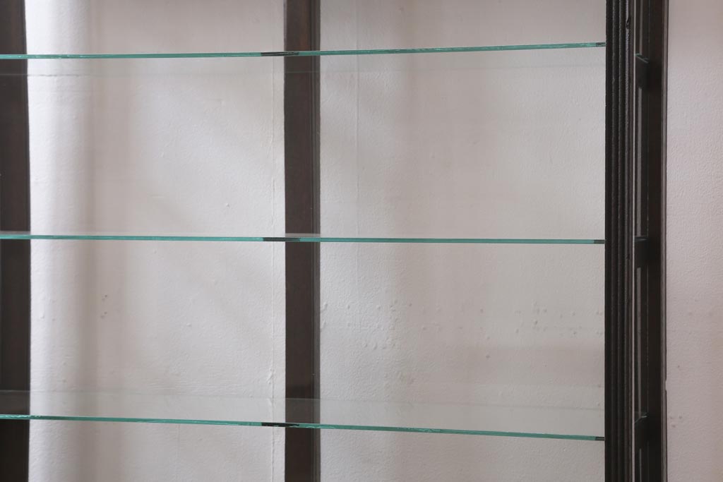 アンティーク家具　和製アンティーク　大正昭和初期　天枠付き!　大正ロマンスタイルにおすすめの薄型ガラスケース(ショーケース、陳列棚)(R-038449)