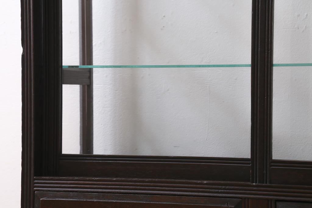 アンティーク家具　和製アンティーク　大正昭和初期　天枠付き!　大正ロマンスタイルにおすすめの薄型ガラスケース(ショーケース、陳列棚)(R-038449)