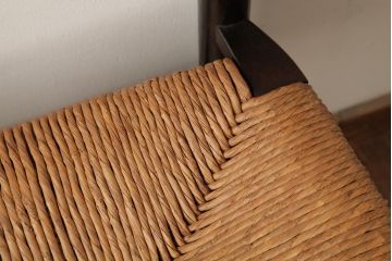 ビンテージ家具　松本民芸家具風　ラッシ座面が優しい雰囲気のダイニングチェア(ラッシチェア、椅子)(R-038454)