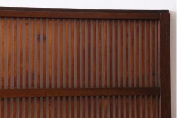 アンティーク建具　昭和中期　味わい深い木味が魅力のガラス入り格子戸2枚セット(引き戸、建具)(R-038461)