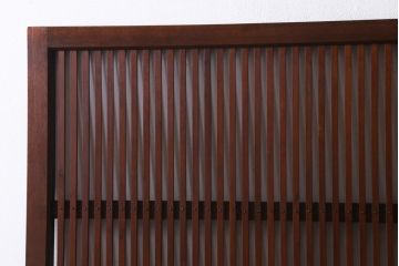 アンティーク建具　昭和中期　味わい深い木味が魅力のガラス入り格子戸2枚セット(引き戸、建具)(R-038461)