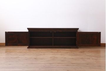 中古　神居民芸家具　樺材　洗練された佇まいが魅力のローボード(サイドボード、テレビボード、収納棚)(R-038463)