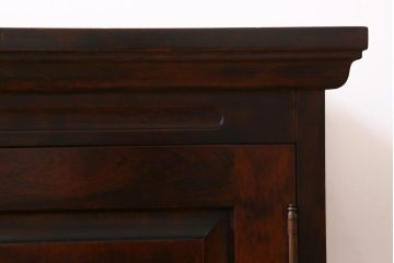 中古　神居民芸家具　樺材　洗練された佇まいが魅力のローボード(サイドボード、テレビボード、収納棚)(R-038463)