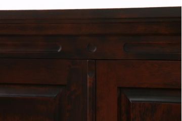 中古　神居民芸家具　樺材　洗練された佇まいが魅力のローボード(サイドボード、テレビボード、収納棚)(R-038463)