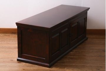 中古　神居民芸家具　樺材　洗練された佇まいが魅力のローボード(サイドボード、テレビボード、収納棚)(R-038463)