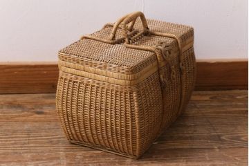 アンティーク雑貨　昭和中期　レトロでかわいいアンティークバスケット(カゴ・収納)(R-038465)