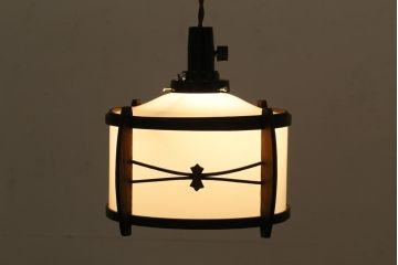 アンティーク照明　昭和初期　和モダンで味わい深い吊り下げ照明(電笠、天井照明)(R-038470)
