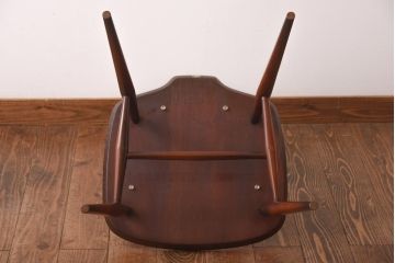 ヴィンテージ家具　イギリスビンテージ　ERCOL(アーコール)　希少!洗練された佇まいのラダーバックチェア(ダイニングチェア、椅子)(R-038471)