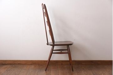ヴィンテージ家具　イギリスビンテージ　ERCOL(アーコール)　希少!洗練された佇まいのラダーバックチェア(ダイニングチェア、椅子)(R-038472)