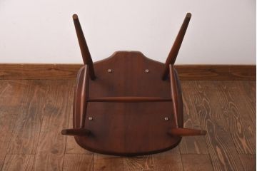 ヴィンテージ家具　イギリスビンテージ　ERCOL(アーコール)　希少!洗練された佇まいのラダーバックチェア(ダイニングチェア、椅子)(R-038473)