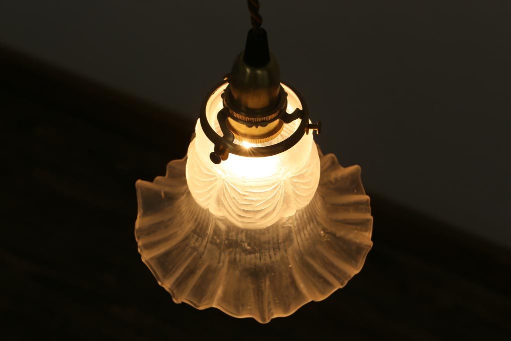 フランスアンティーク　フリルやドレープのデザインが可愛らしいペンダントライト(天井照明)(R-038476)