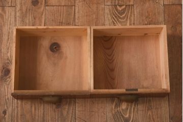 アンティーク家具　和製アンティーク　昭和レトロ　独特の木目が楽しめる古い本箱(収納棚、ブックケース)(R-038482)