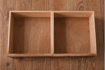 アンティーク家具　和製アンティーク　ダイヤガラス　レトロな雰囲気が味のある古い本箱(収納棚、ブックケース)(R-038483)