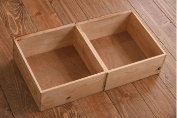 アンティーク家具　和製アンティーク　ダイヤガラス　レトロな雰囲気が味のある古い本箱(収納棚、ブックケース)(R-038483)