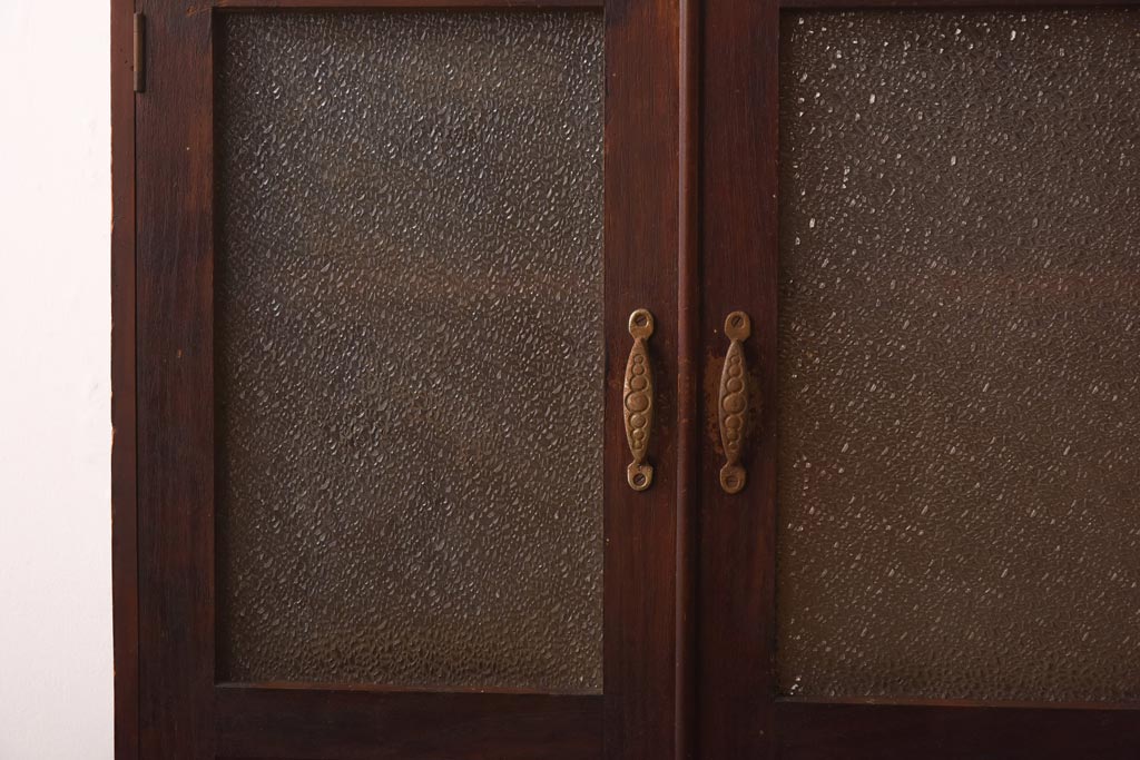 アンティーク家具　和製アンティーク　ダイヤガラス　レトロな雰囲気が味のある古い本箱(収納棚、ブックケース)(R-038483)