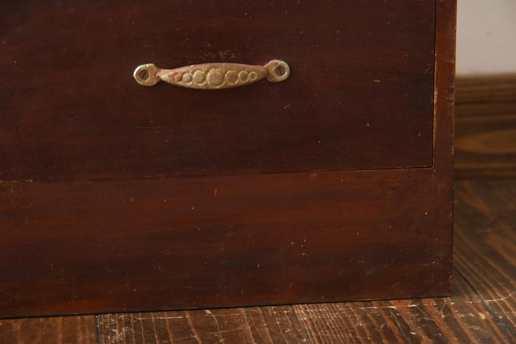 アンティーク家具　和製アンティーク　ダイヤガラス　レトロな雰囲気が味のある古い本箱(収納棚、ブックケース)(R-038483)