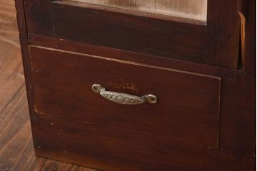 アンティーク家具　和製アンティーク　ダイヤガラス　レトロな雰囲気が味のある古い本箱(収納棚、ブックケース)(R-038483)