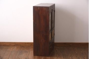 アンティーク家具　和製アンティーク　ダイヤガラス　レトロな雰囲気が味のある古い本箱(収納棚、ブックケース)(R-038483)