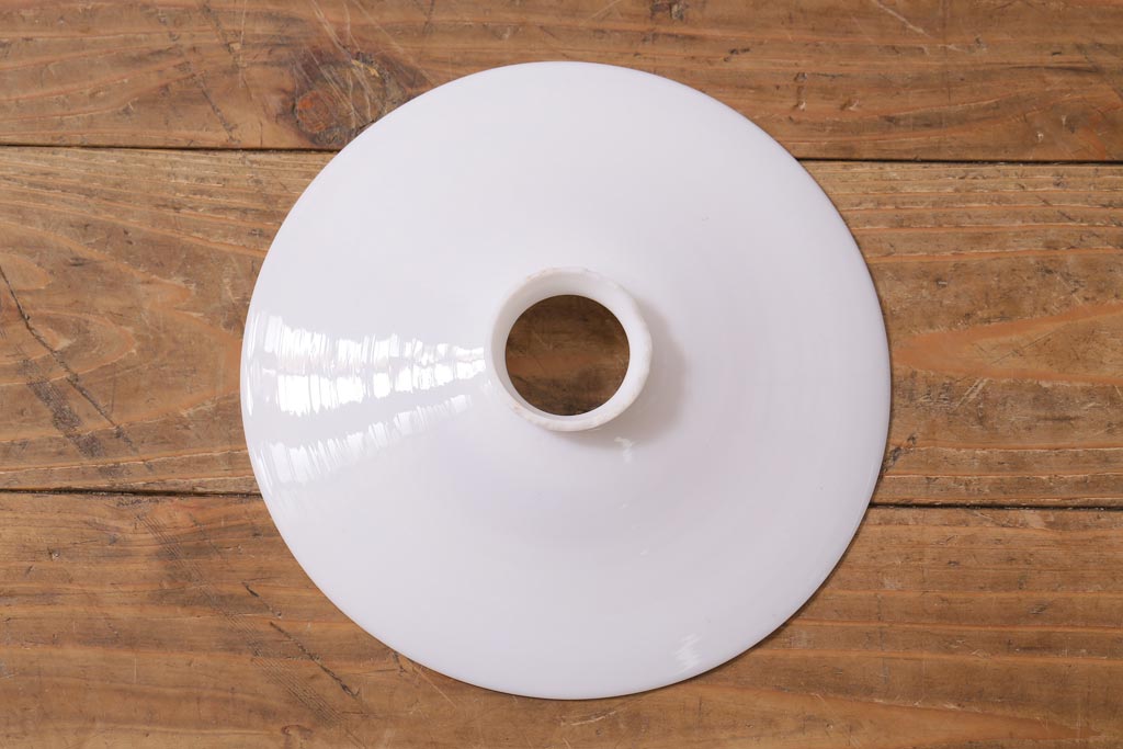 アンティーク照明　戦前　昭和レトロ　昔なつかしい平笠シェードのペンダントライト(天井照明、吊り下げ照明)(R-038485)