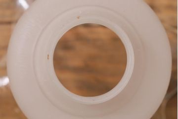 ヴィンテージ照明　イギリスビンテージ　花の意匠が愛らしいペンダントライト(吊り下げ照明、天井照明)(R-038491)
