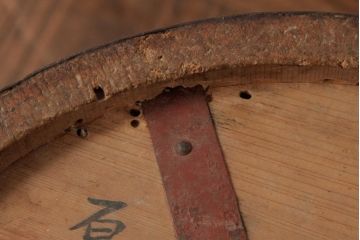 アンティーク雑貨　和製アンティーク　古民具　味のある質感が魅力的な一斗枡(マス、升)(R-038492)