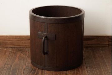 アンティーク雑貨　和製アンティーク　古民具　鉢カバーやディスプレイにもおすすめな一斗枡(マス、升)(R-038494)