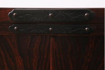 中古　民芸家具　岩谷堂箪笥　渋い色味が格好いいテレビ台(テレビボード、ローボード、サイドボード)(R-038513)