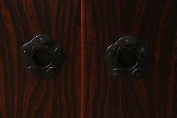 中古　民芸家具　岩谷堂箪笥　渋い色味が格好いいテレビ台(テレビボード、ローボード、サイドボード)(R-038513)