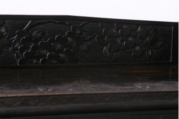 ビンテージ家具　伝統工芸　軽井沢彫り　満開の桜の彫りが優美な印象のライティングビューロー(簿記机、在宅ワーク、在宅用デスク、ヴィンテージ)(R-038520)