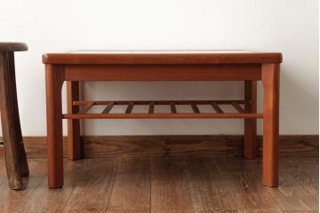 ヴィンテージ家具　デンマーク製　TOFTEN社　タイルトップがおしゃれなコーヒーテーブル(センターテーブル、ビンテージ)(R-038523)